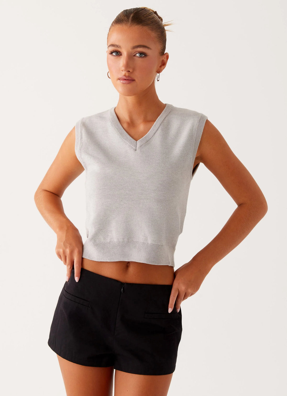 Tyne Knit Vest - Grey